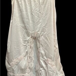 Vintage Richform Lace Trim Satin Slip Sz M